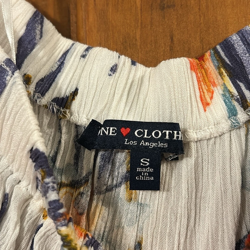 One Clothing Floral Off-Shoulder Top, Small - Picture 4 of 6
